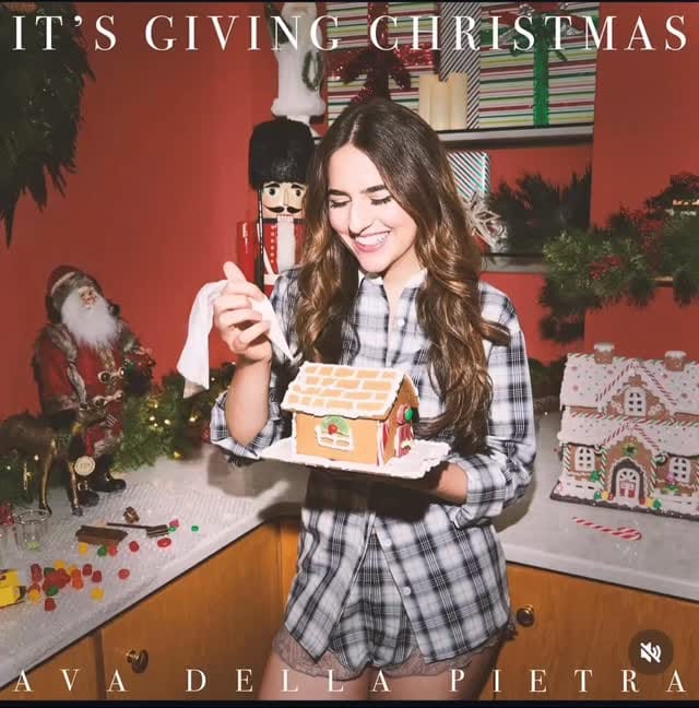 Post 8 by Sarai Martinez on Instagram (video)