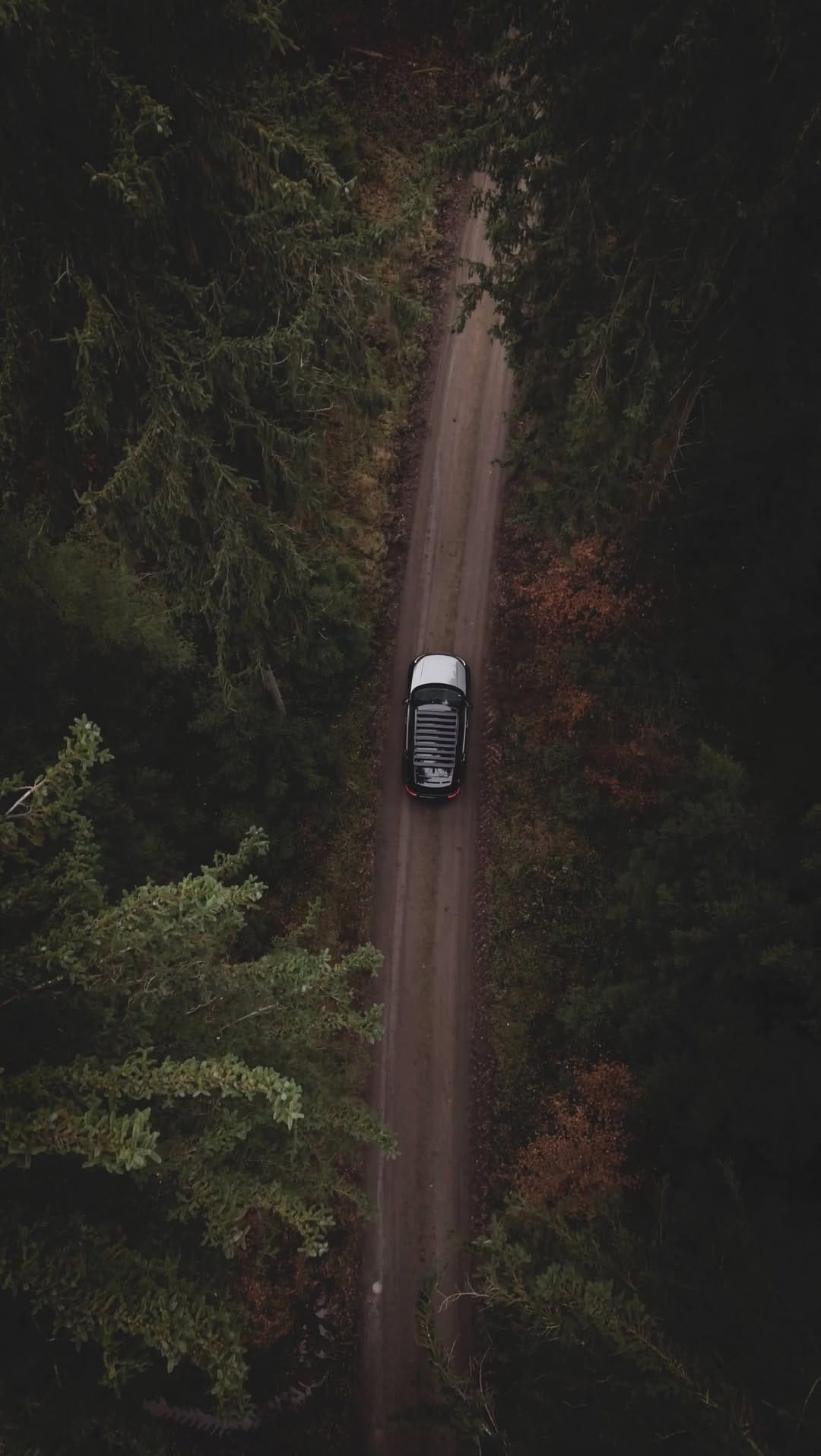 Post 1 by Oliver Vonberg on Instagram (video)