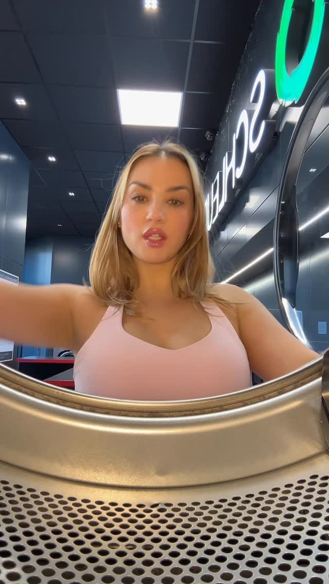 Post 2 by Tihana on Instagram (video)
