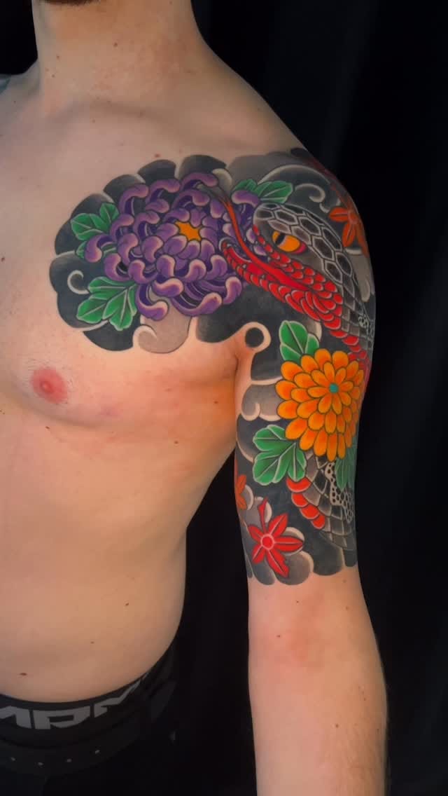 Post 7 by Für Immer Tattoo Berlin on Instagram (video)