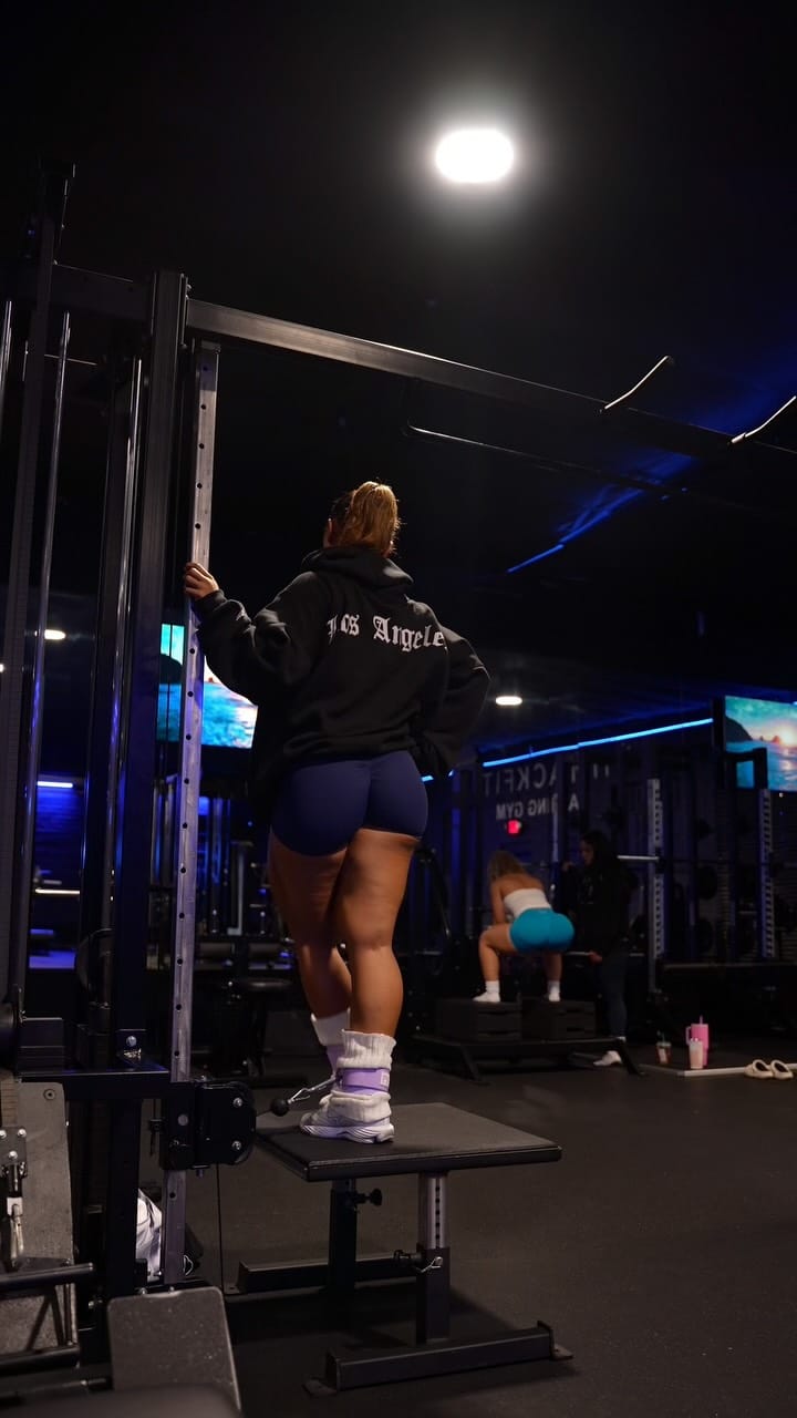Post 7 by Mack on Instagram (video)