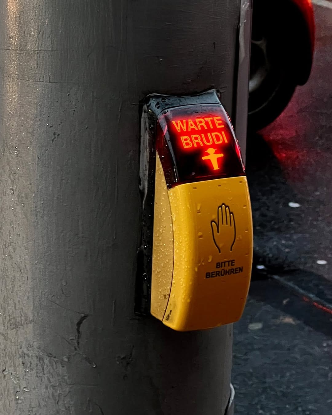 Post 9 by AMPELMANN Berlin on Instagram (image)