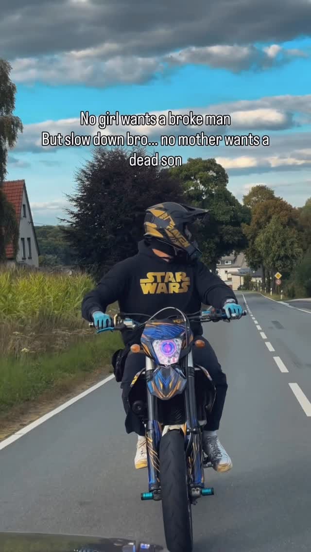 Post 6 by FMX | Bikelife | SUPERMOTO on Instagram (video)