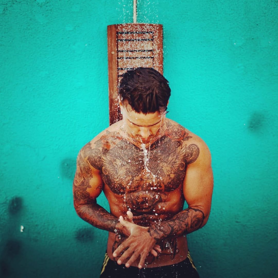 Post 2 by Zac Von Sleek on Instagram (image)