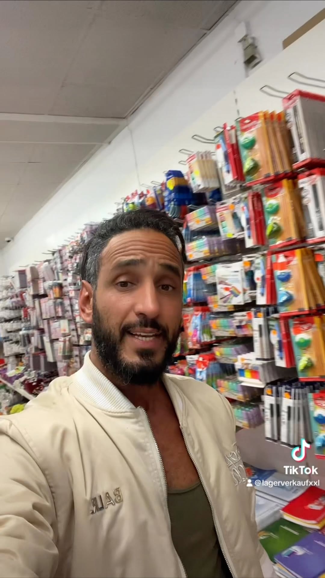 Post 6 by Lagerverkauf XXL on Instagram (video)