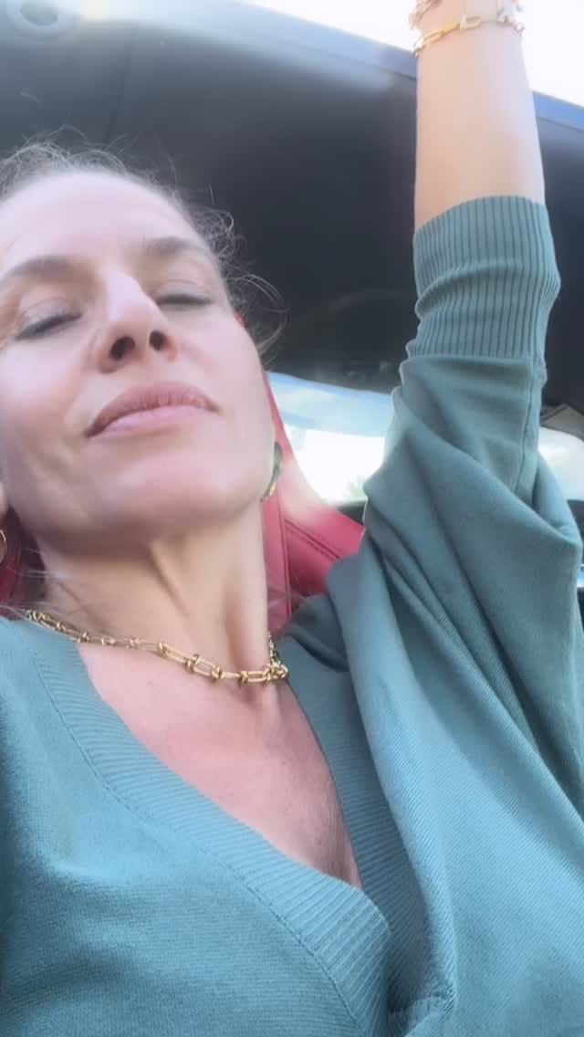Post 2 by SaVa Inspirarion on Instagram (video)