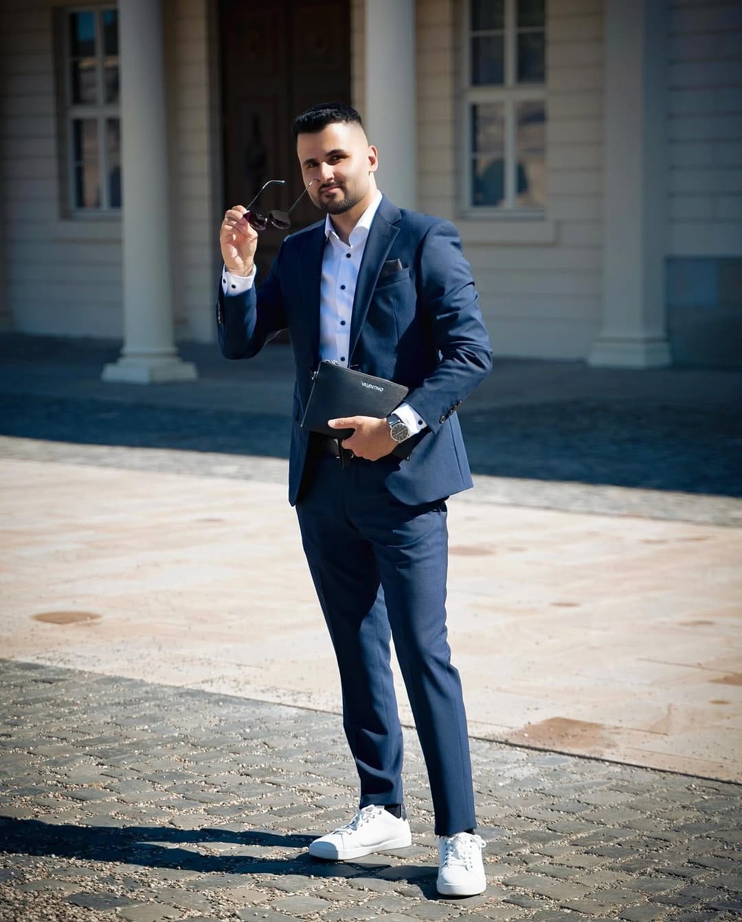Post 5 by 𝐅 𝐀 𝐖 𝐀 𝐃 on Instagram (carousel)