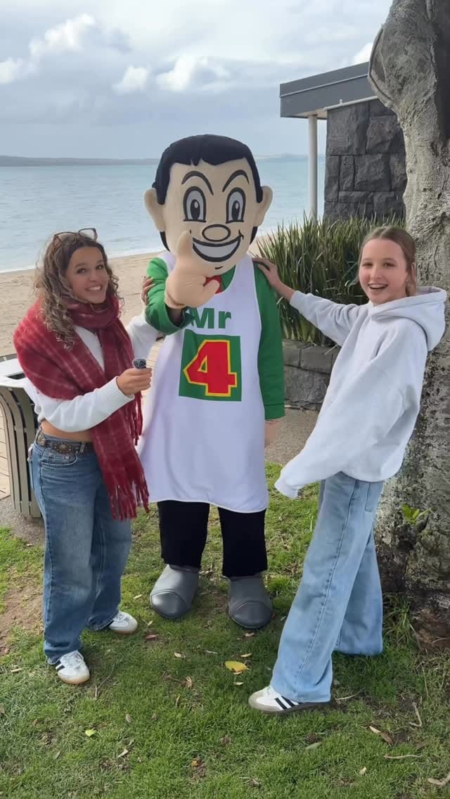 Post 10 by Four Square New Zealand on Instagram (video)
