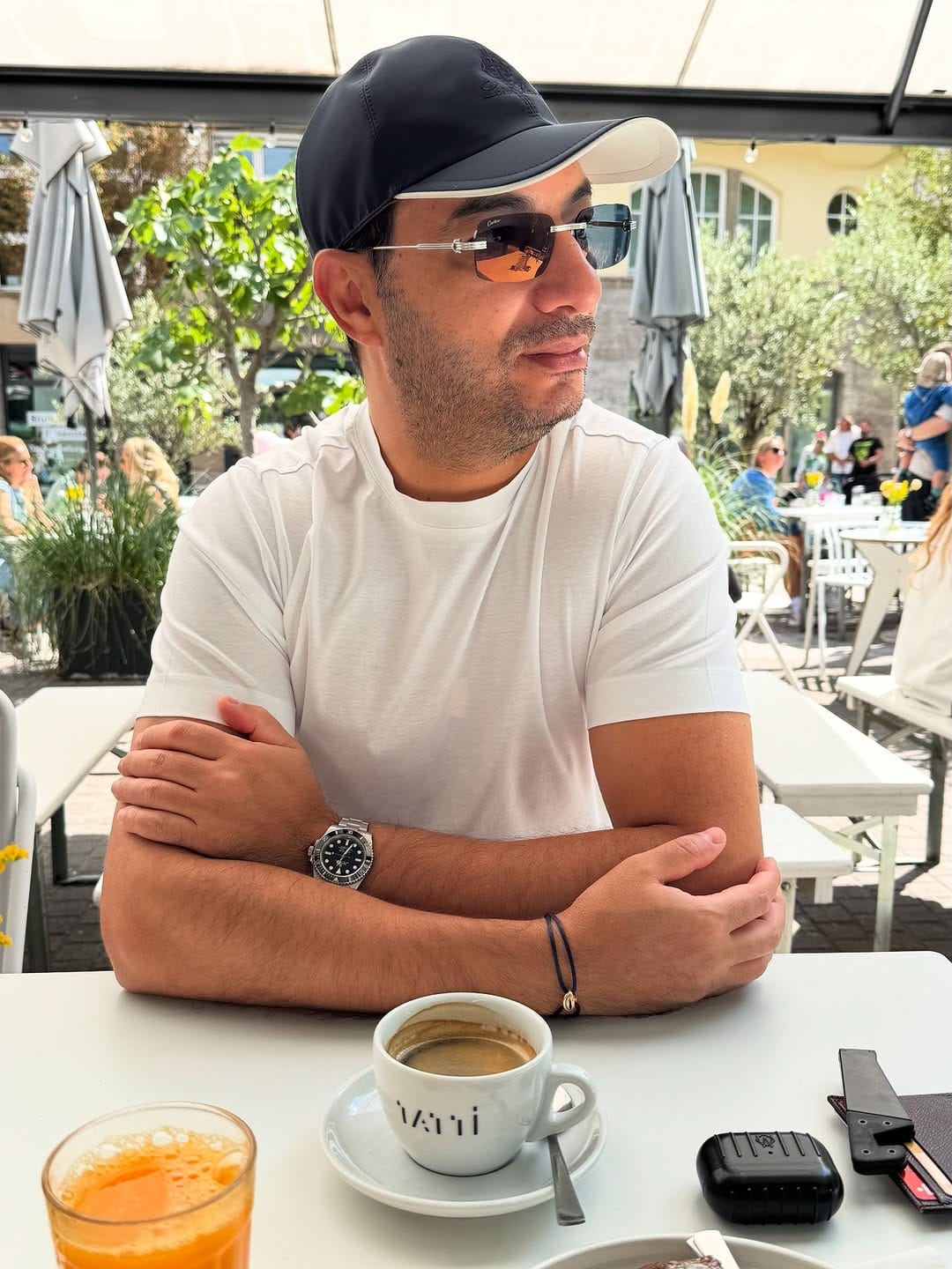 Post 3 by Aymen Jelassi on Instagram (carousel)