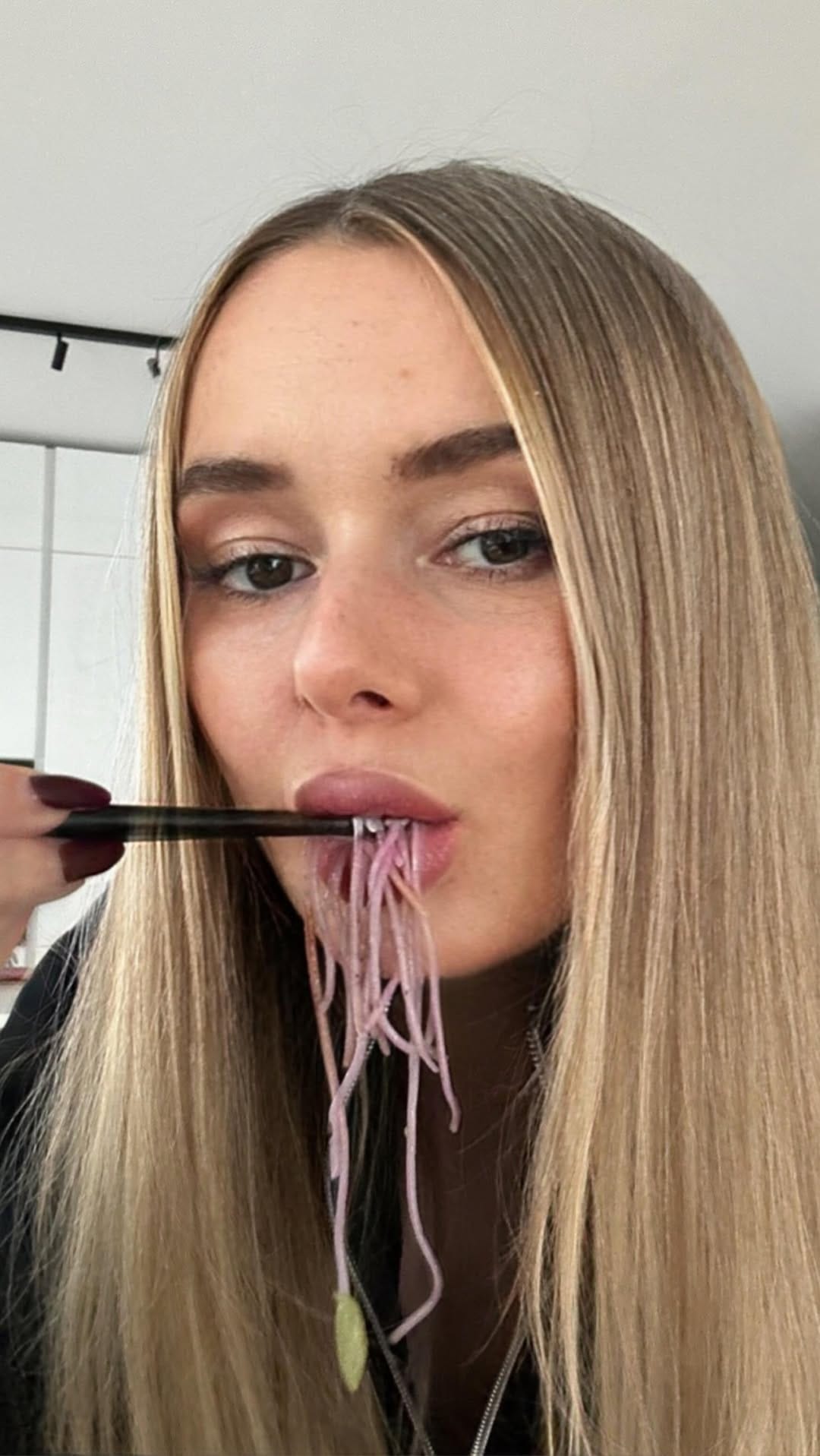 Post 2 by @coline.xz on Instagram (video)