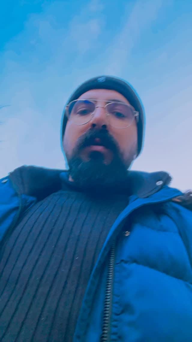 Post 6 by البين علي on Instagram (video)