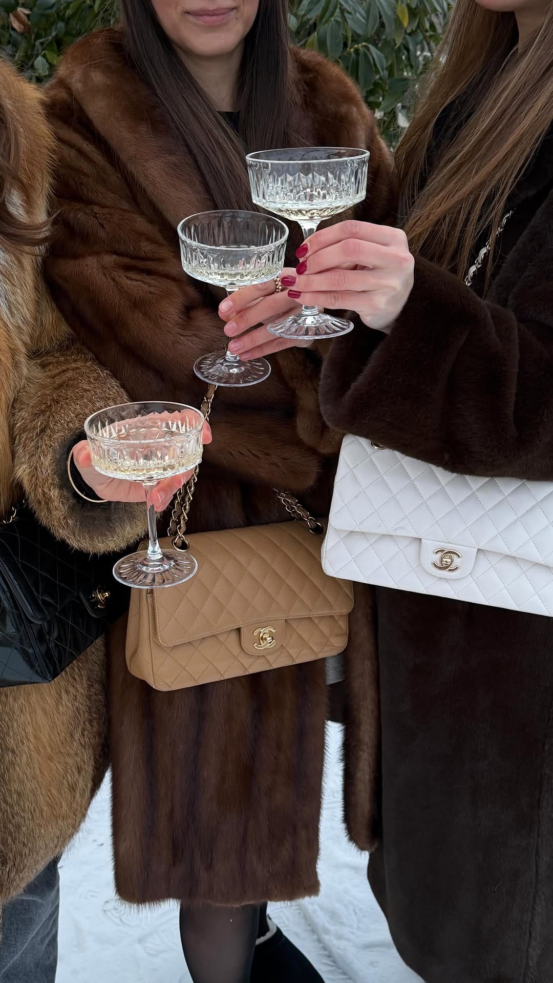 Post 5 by Veronika Batalova | fashion & lifestyle influencer on Instagram (video)