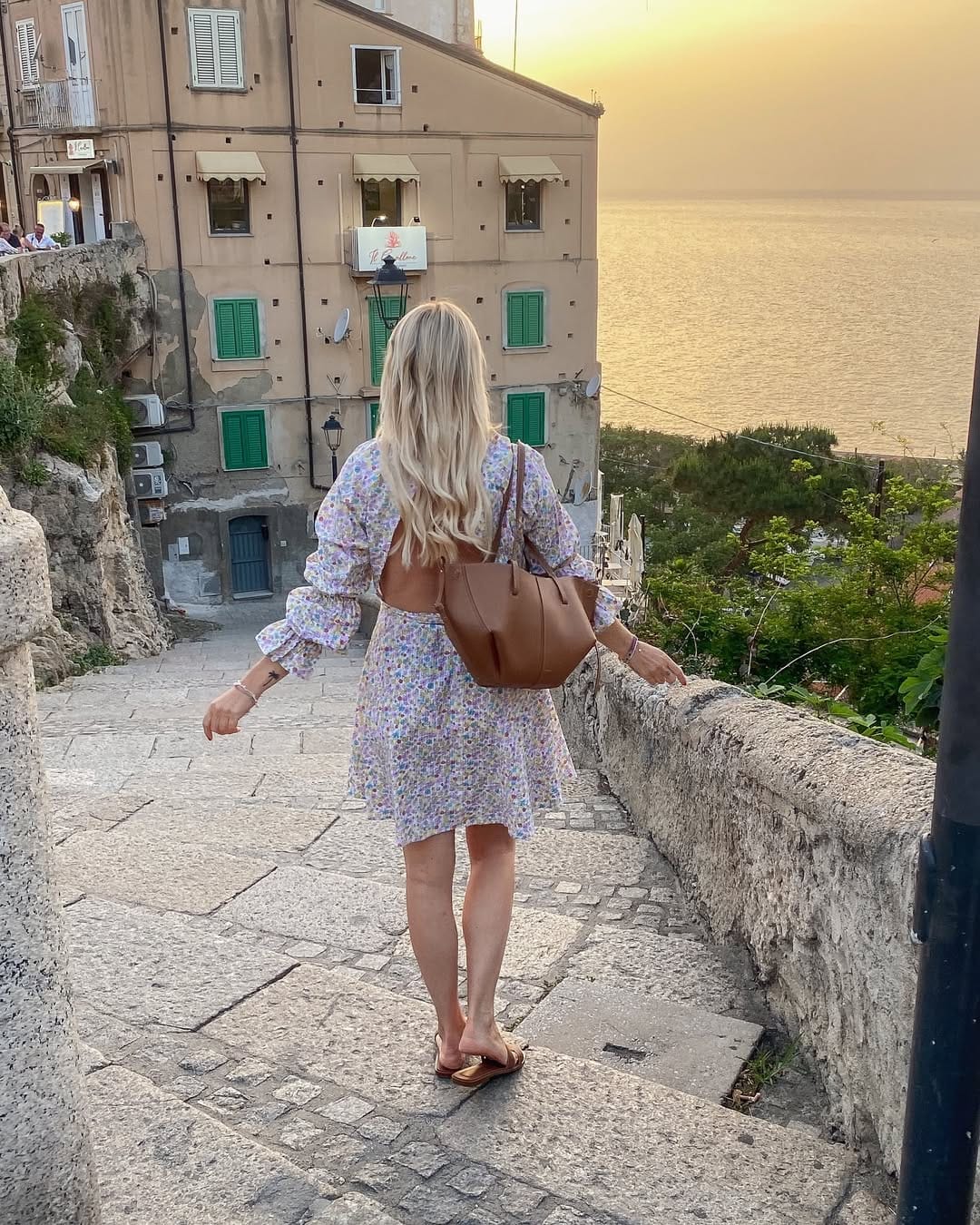 Post 4 by Marina on Instagram (image)
