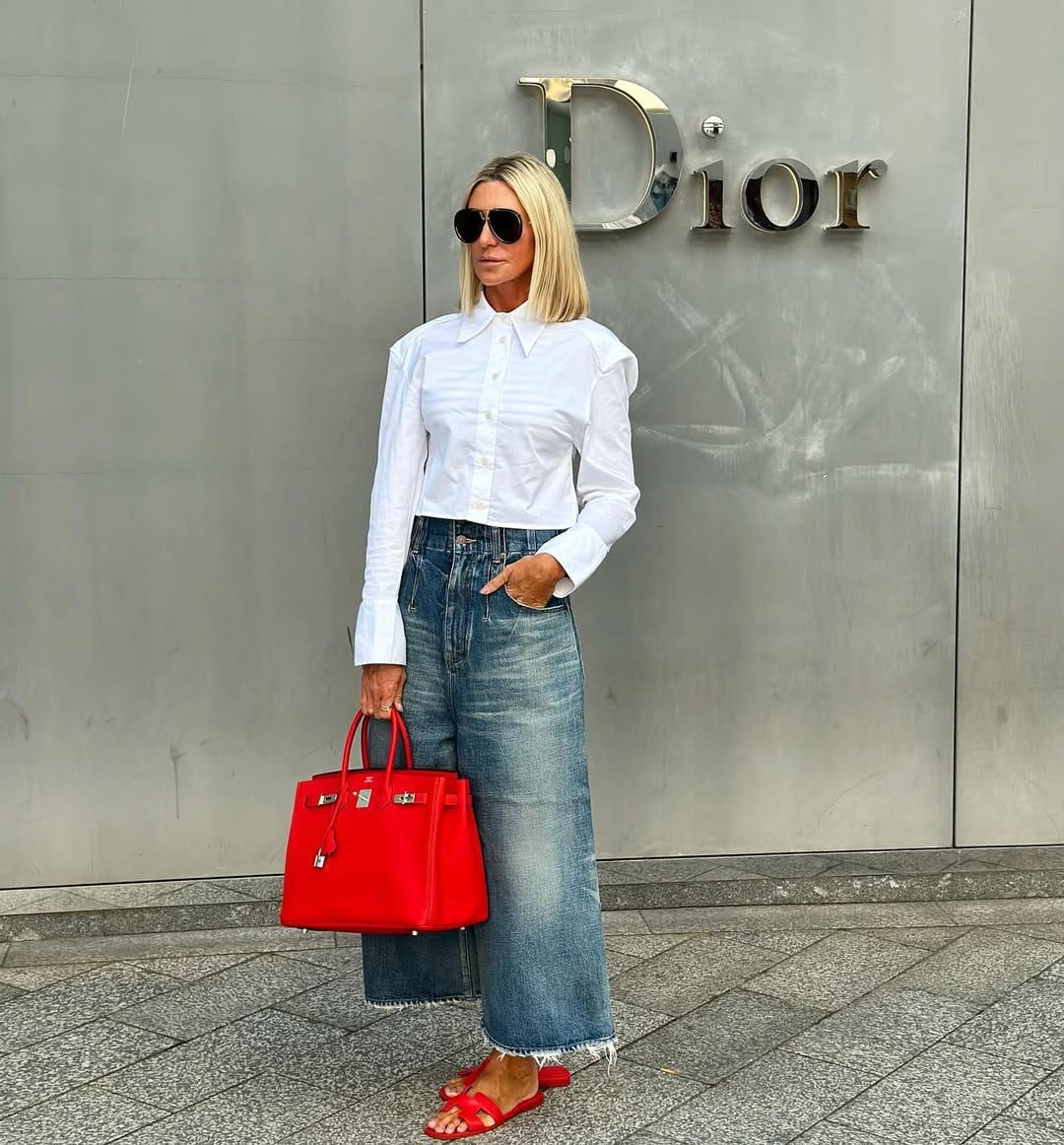 Post 8 by Carolin Dahmen on Instagram (image)