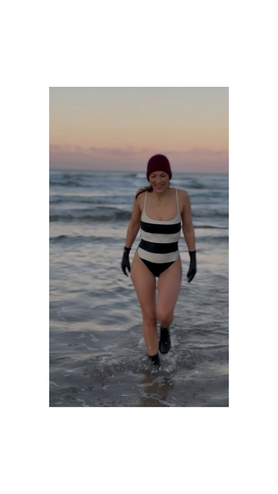 Post 3 by Valeska Levinia on Instagram (video)