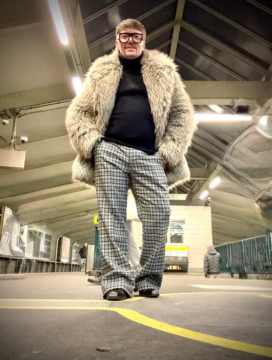 Post 2 by Thorsten Maisel - Styling on Instagram (carousel)