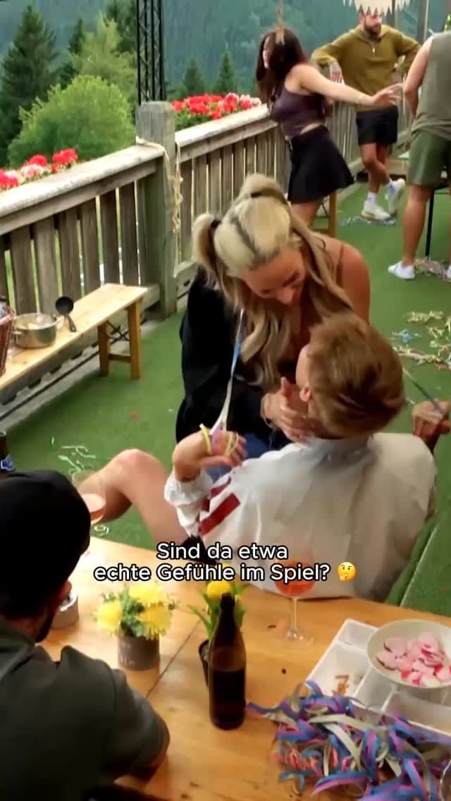 Post 7 by Leon Content ✨ on Instagram (video)
