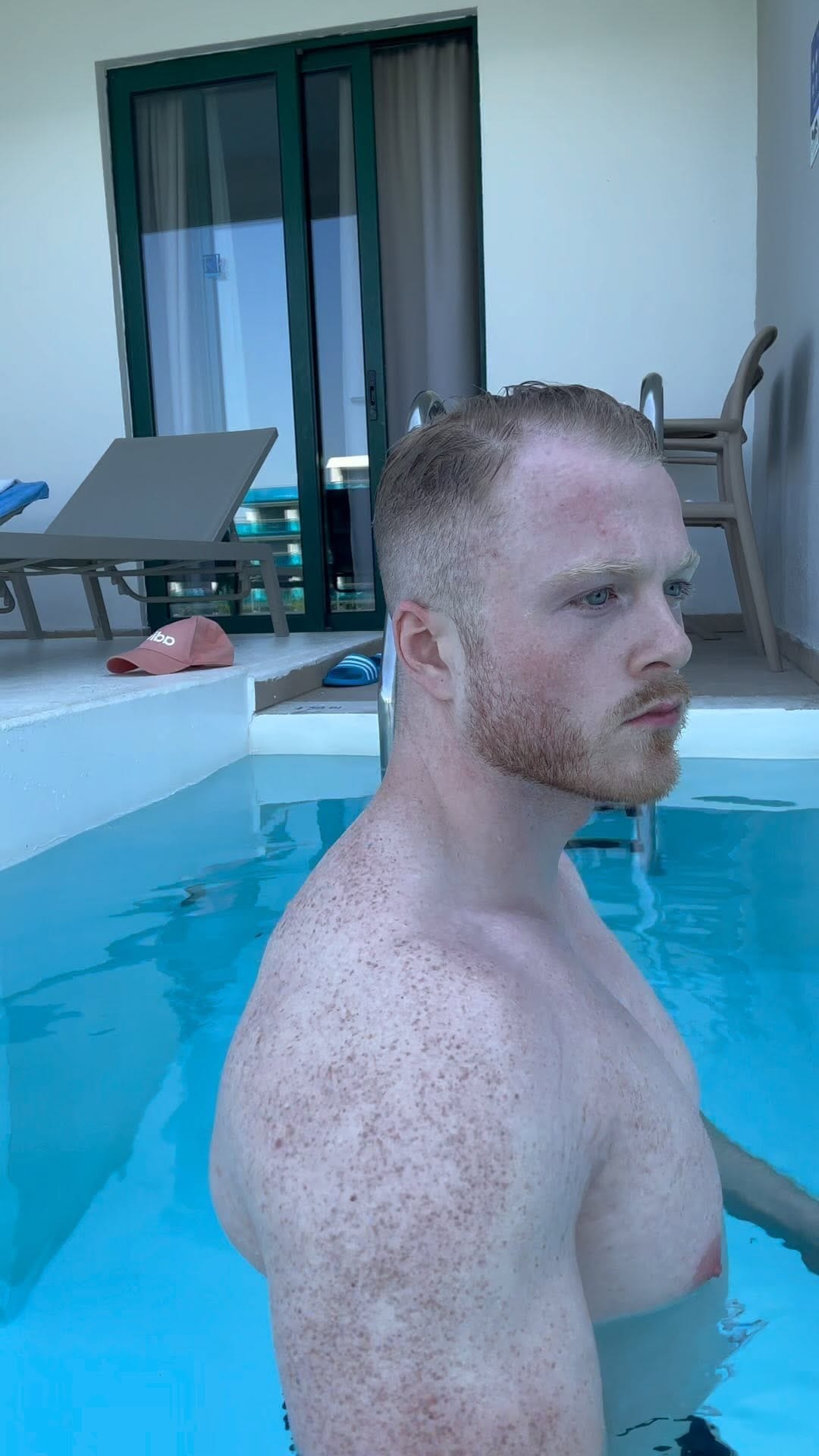 Post 9 by Jordy on Instagram (video)