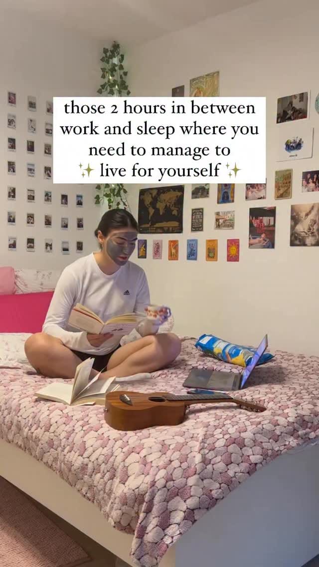 Post 5 by corporate girly 🖇️🗒️ on Instagram (video)