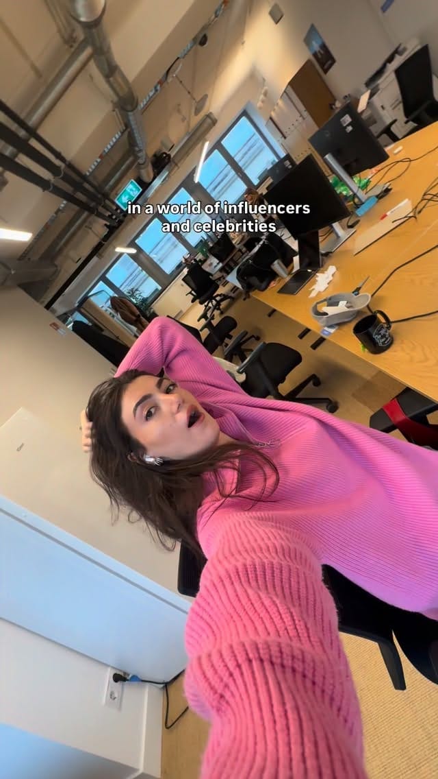 Post 6 by corporate girly 🖇️🗒️ on Instagram (video)