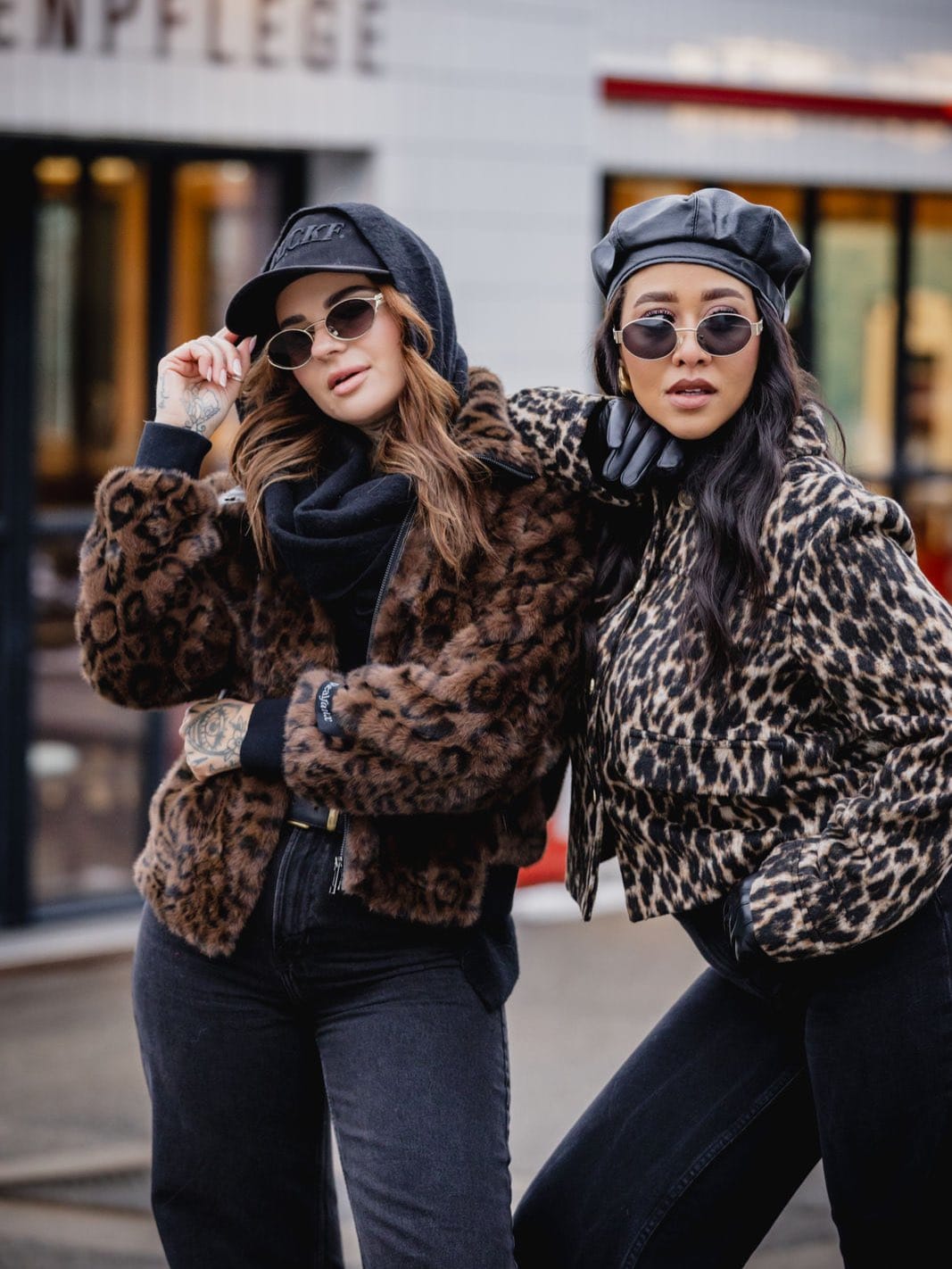 Post 7 by Anina, Fashion & Lifestyle on Instagram (carousel)