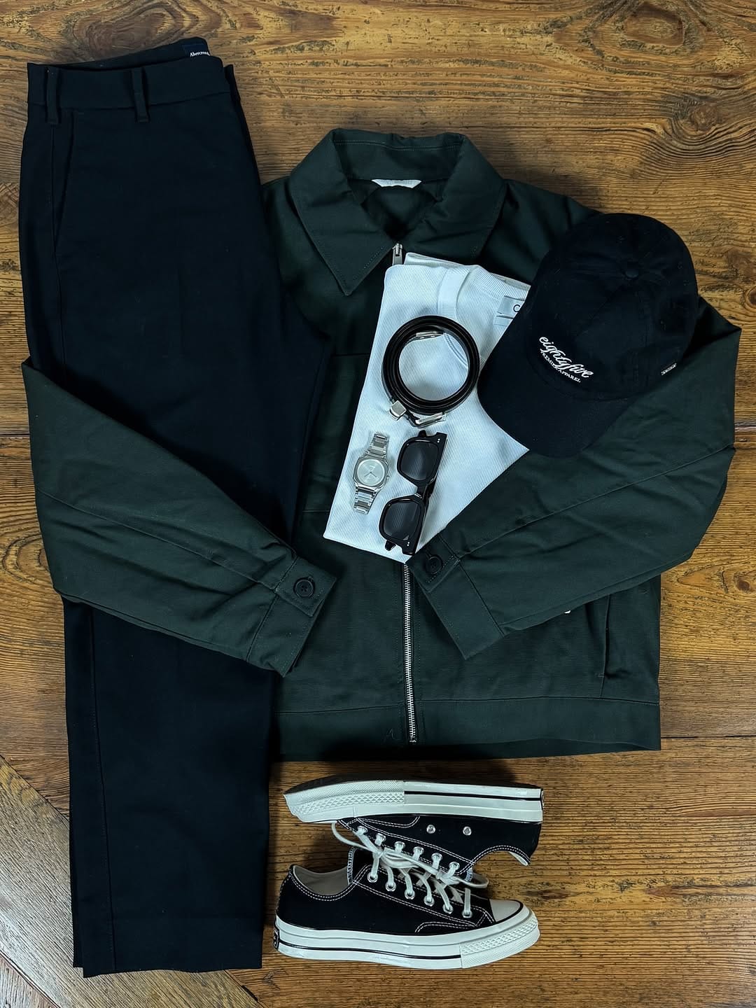 Post 10 by Tobias | Men‘s Fashion on Instagram (carousel)