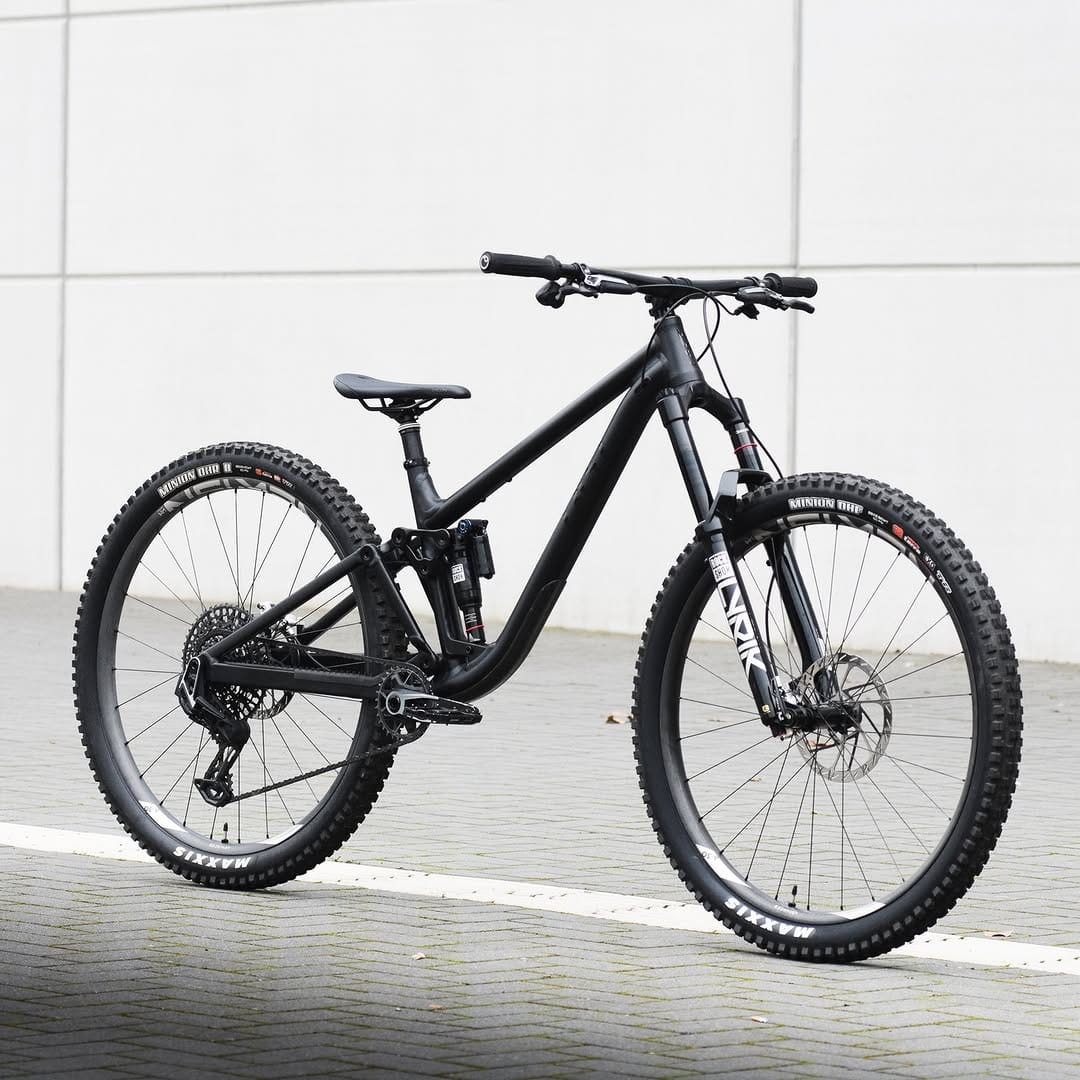 Post 6 by LAST Bikes on Instagram (carousel)