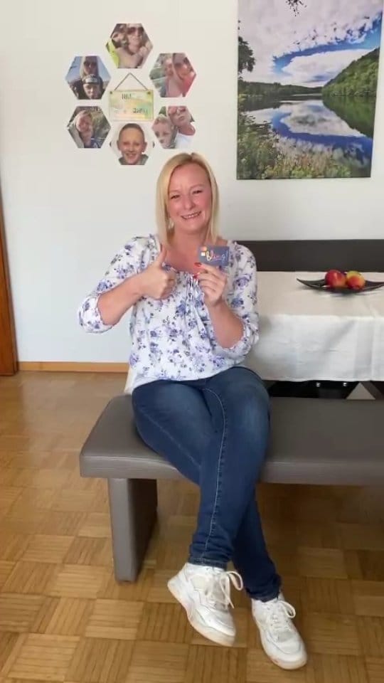Post 10 by Daniela Teige on Instagram (video)