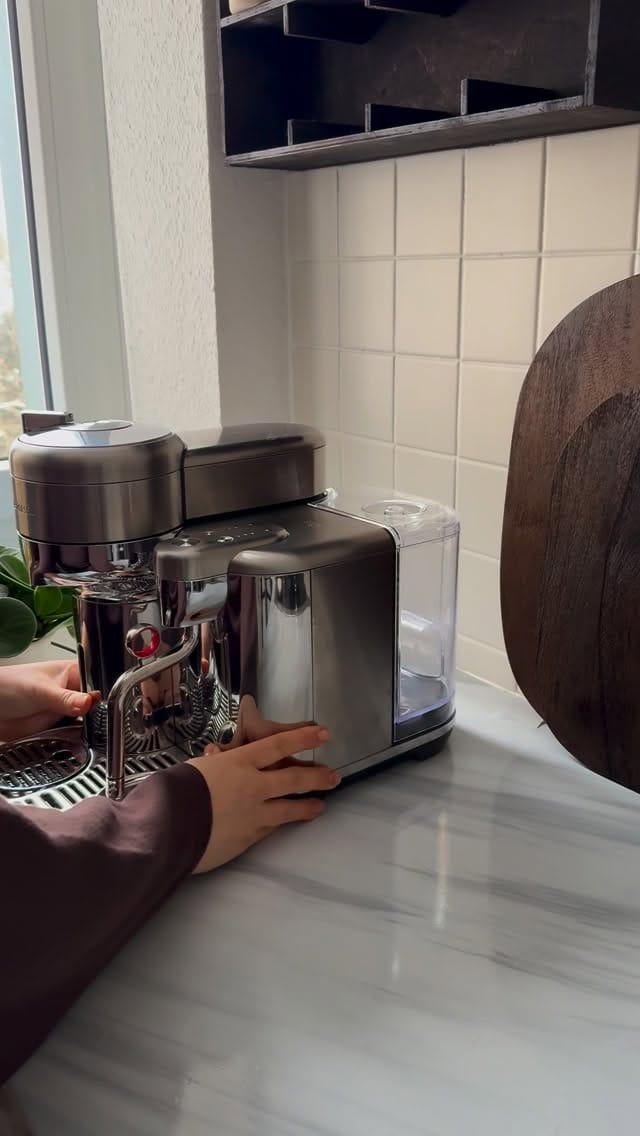 Post 4 by @interiorby_su on Instagram (video)