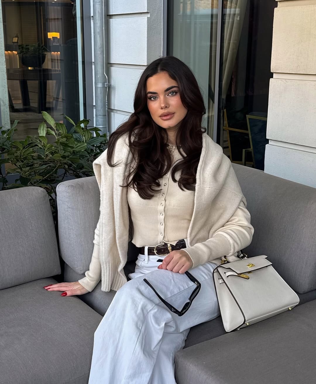 Post 2 by Paula-Belen <3 on Instagram (carousel)