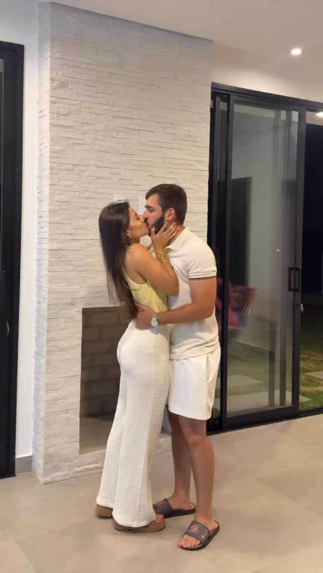 Post 10 by Thainá Prado | Fitness on Instagram (video)
