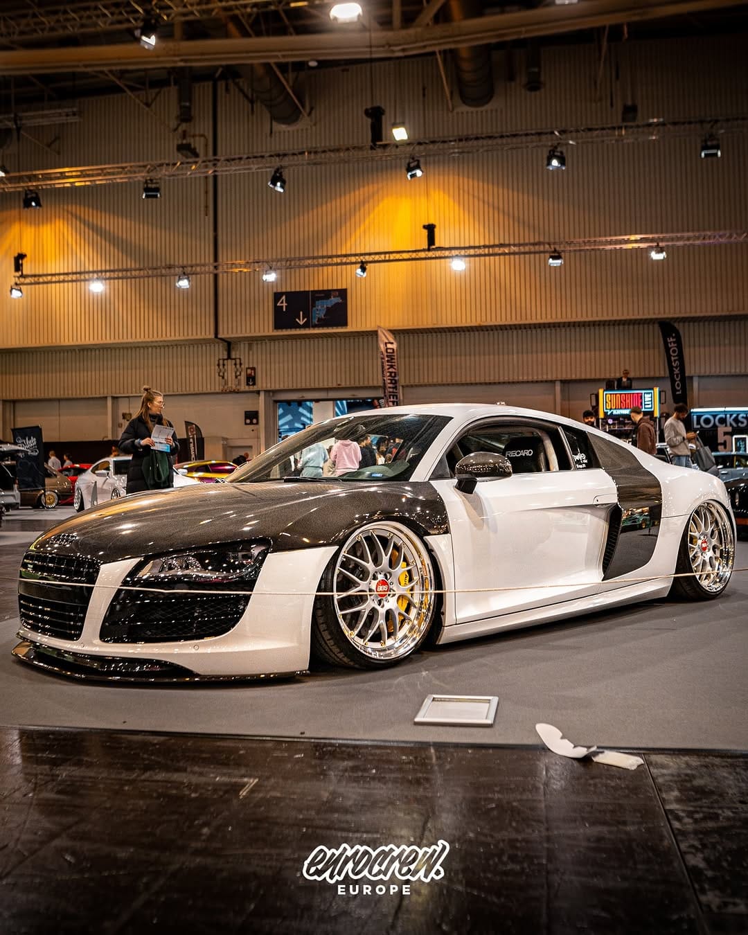 Post 4 by dumped GmbH on Instagram (carousel)