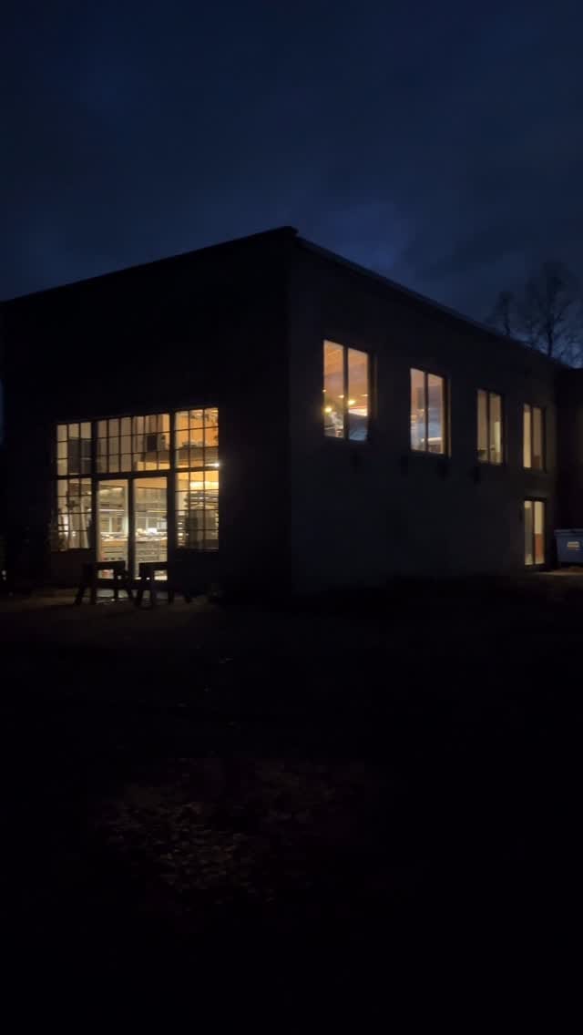 Post 4 by Stefan Gant on Instagram (video)