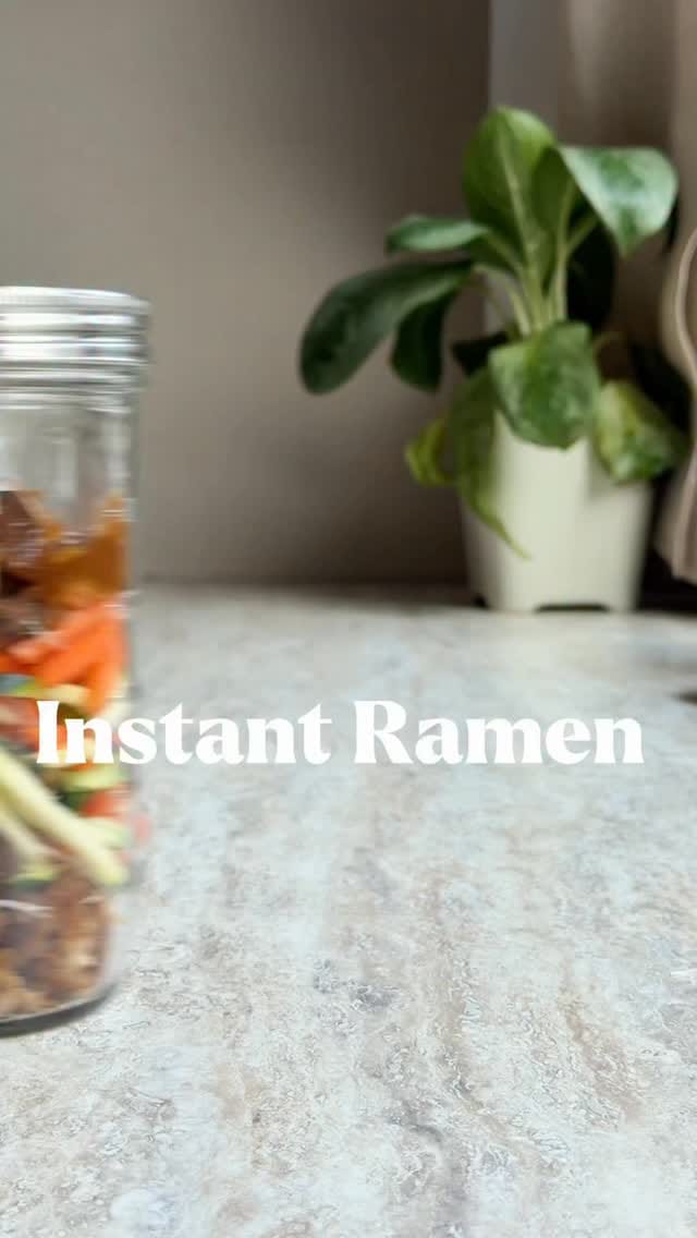 Post 2 by lioleli Onlineshop on Instagram (video)