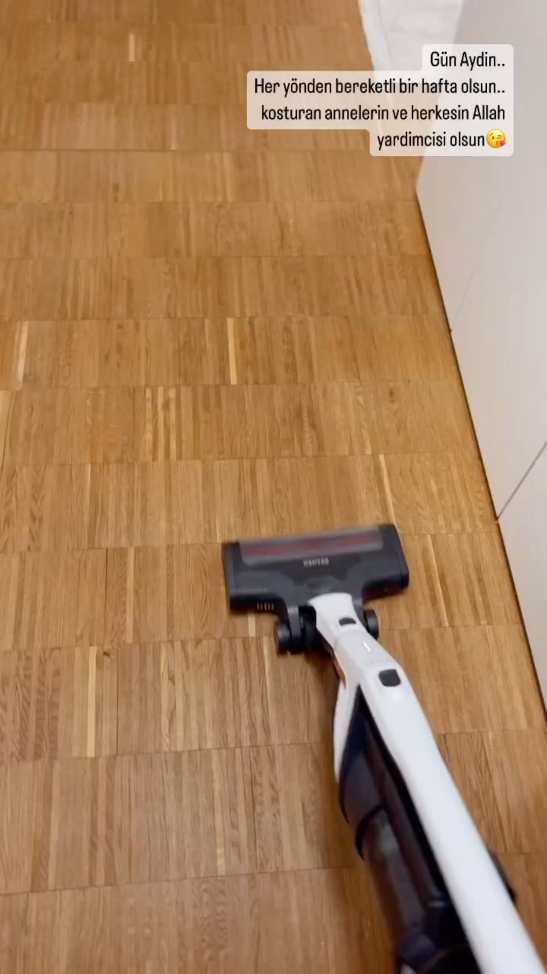 Post 6 by Ilbaysgermany on Instagram (video)