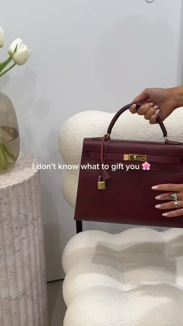 Post 10 by MILOURA on Instagram (video)