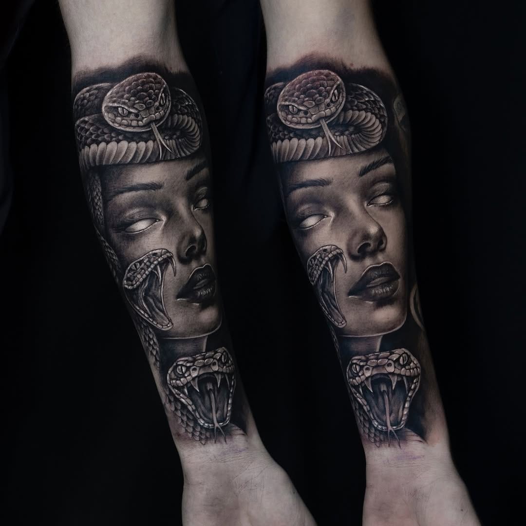 Post 3 by @garlochtattoo on Instagram (carousel)