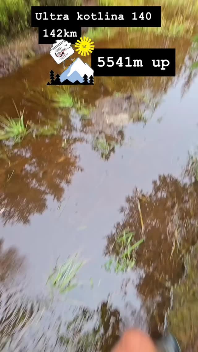 Post 7 by @garlochtattoo on Instagram (video)