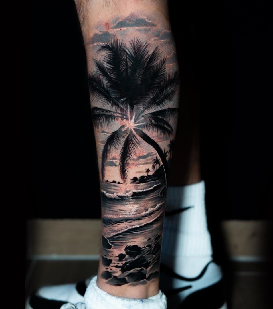 Post 9 by @garlochtattoo on Instagram (image)