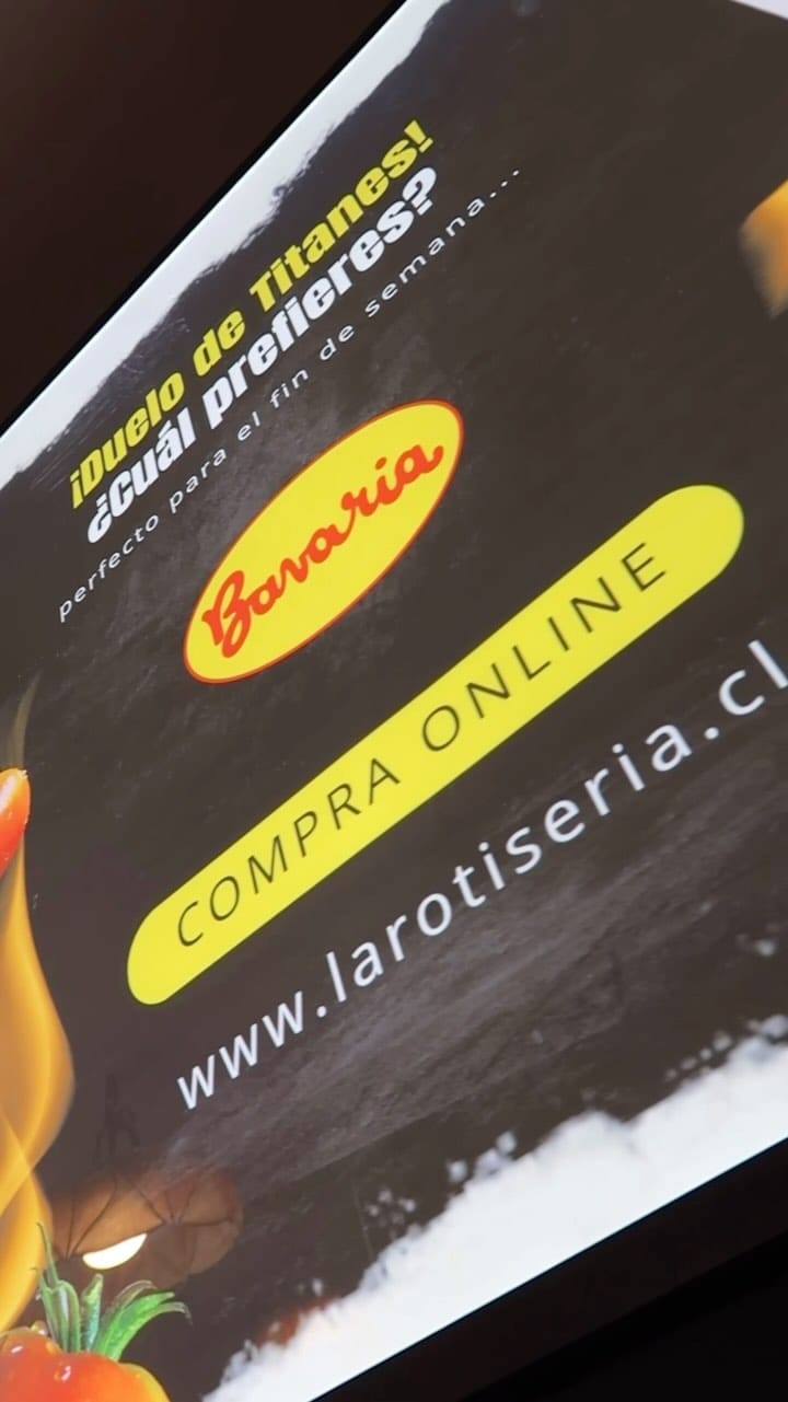 Post 8 by La Rotiseria on Instagram (video)