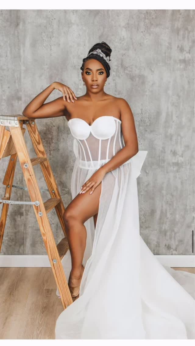 Post 7 by Luxury Bridal Robes on Instagram (video)