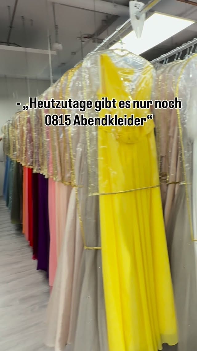 Post 7 by Uwe Herrmann | BRAUT- & ABENDMODE on Instagram (video)