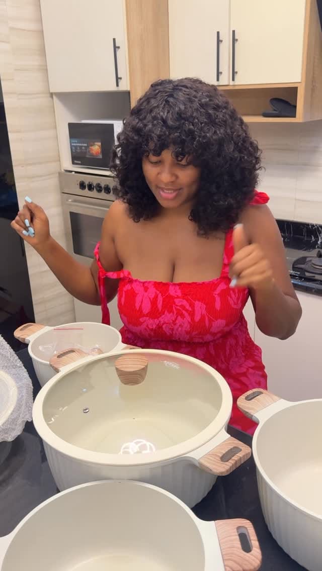 Post 10 by POTS, PLATES,KITCHEN UTENSILS, BLENDERS, AIR-FRYERS, IN LAGOS on Instagram (video)