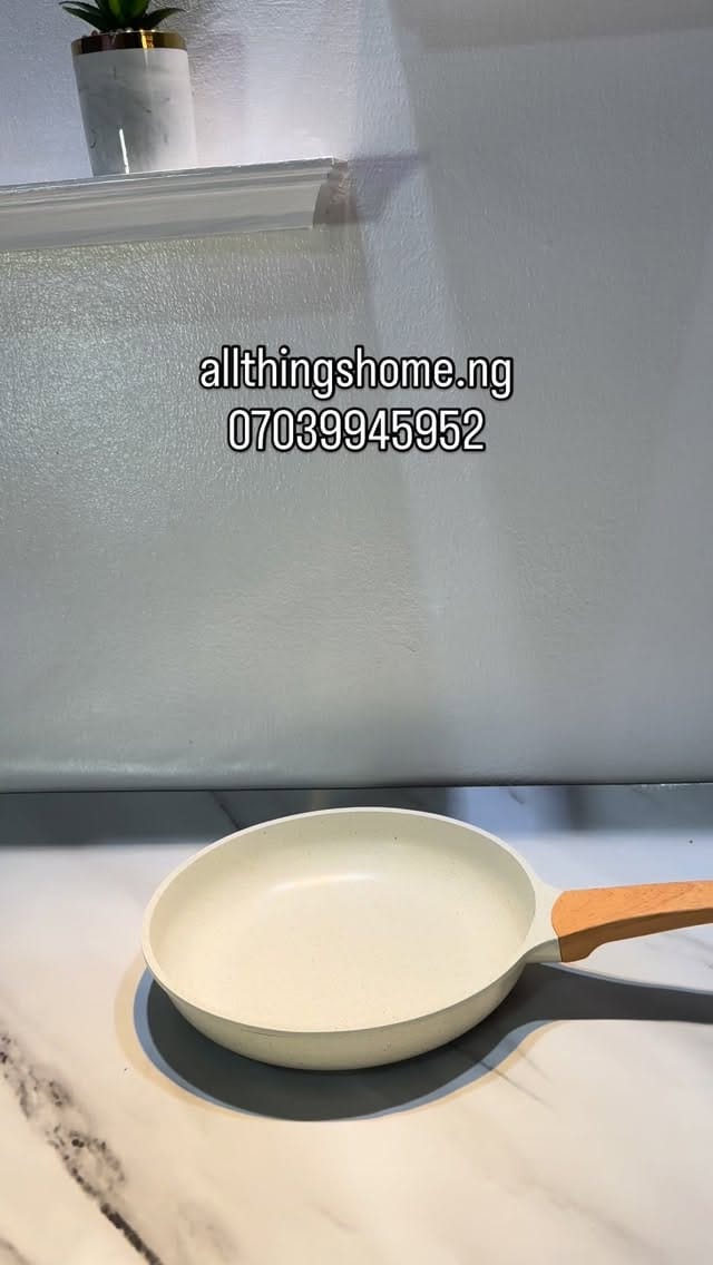 Post 4 by POTS, PLATES,KITCHEN UTENSILS, BLENDERS, AIR-FRYERS, IN LAGOS on Instagram (video)