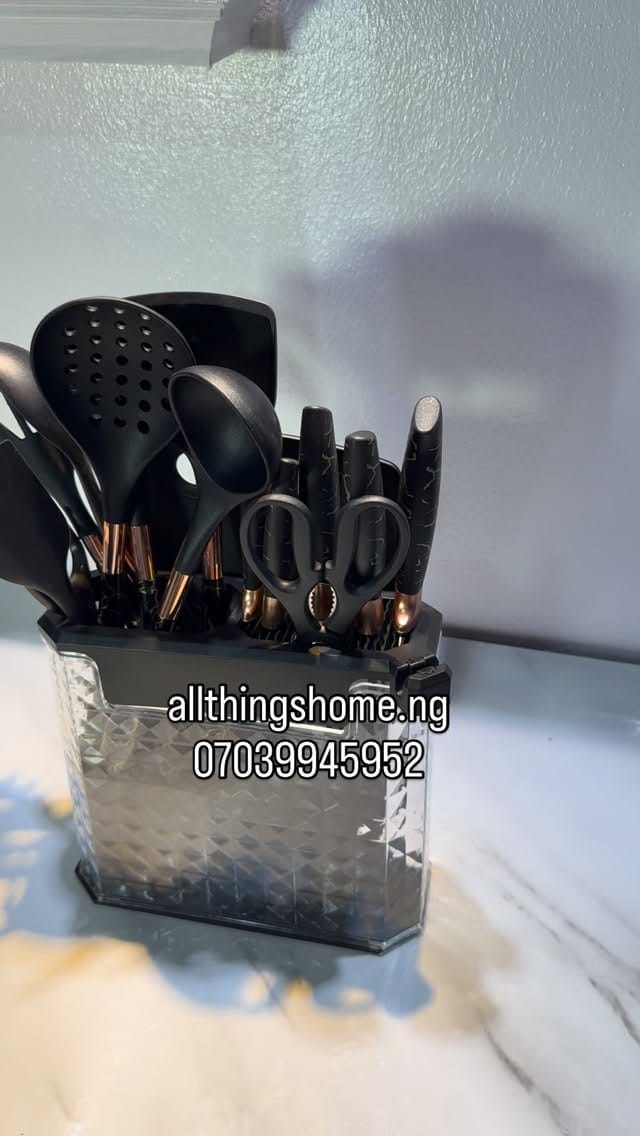 Post 1 by POTS, PLATES,KITCHEN UTENSILS, BLENDERS, AIR-FRYERS, IN LAGOS on Instagram (video)