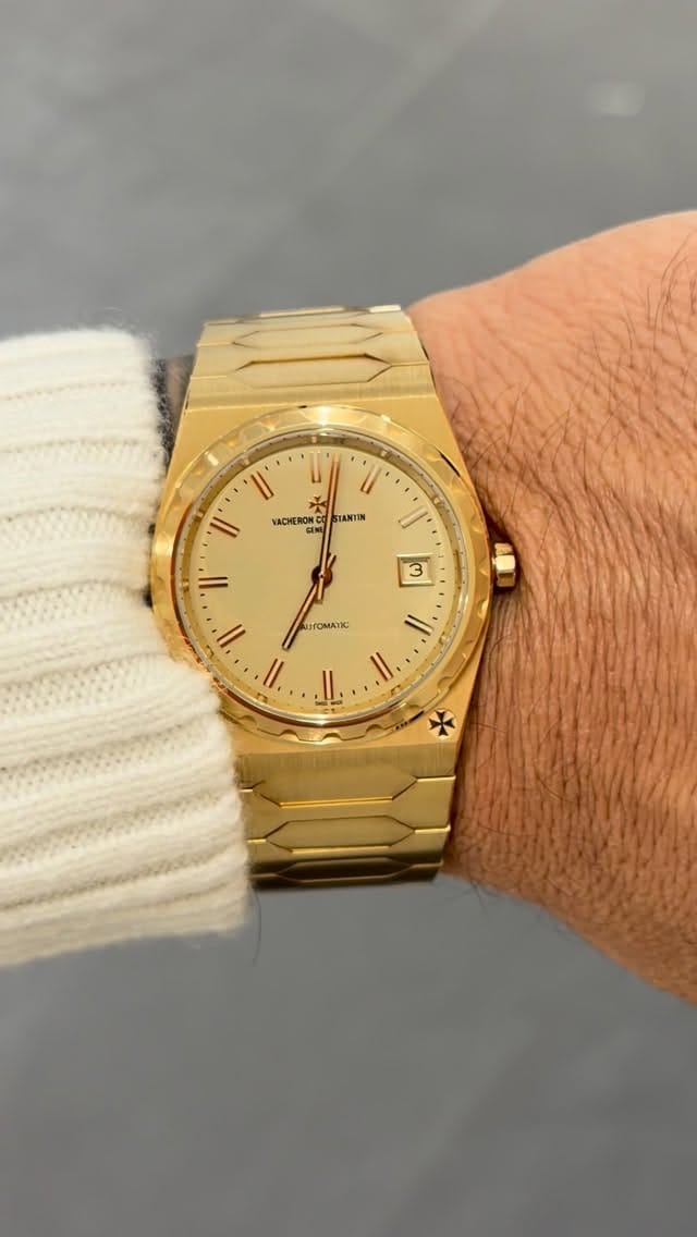 Post 8 by Q Watches on Instagram (video)