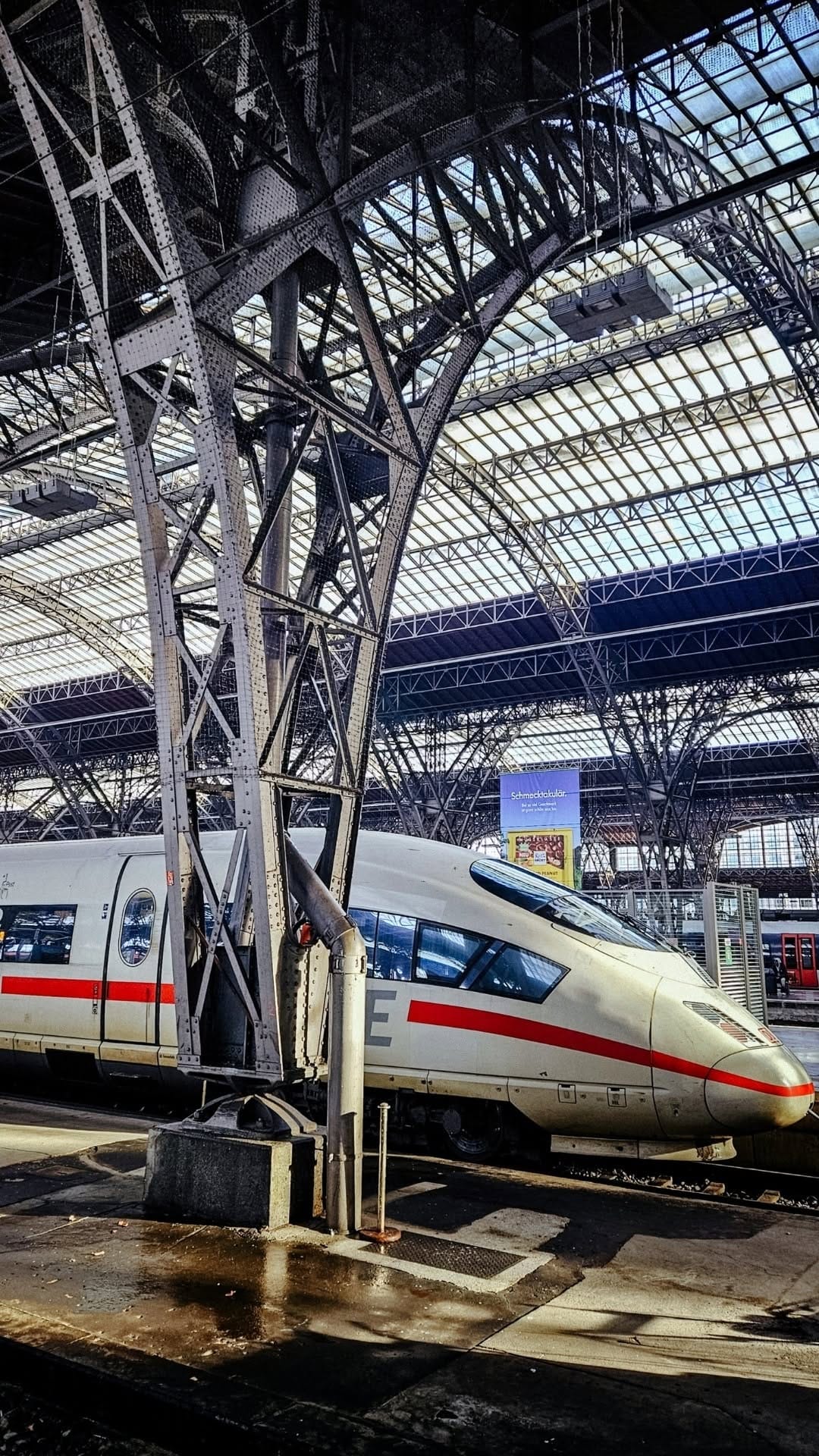 Post 2 by PromenadenHauptbahnhof Leipzig on Instagram (video)