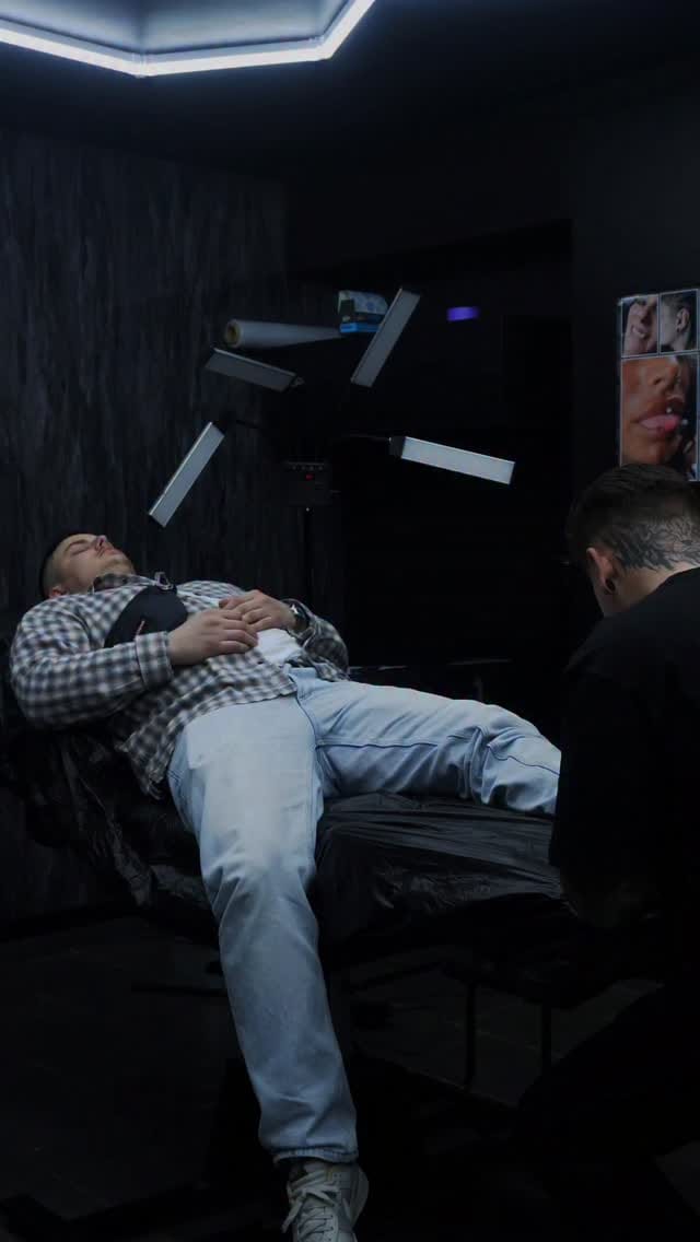 Post 4 by Hashtag 45 | Tattoo Studio Essen on Instagram (video)