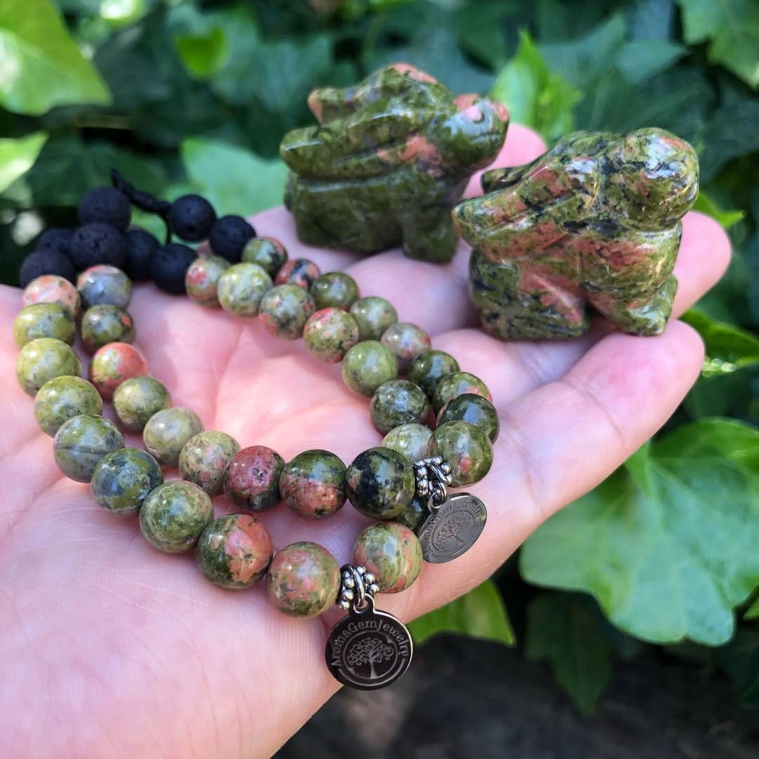 Post 3 by Caren-Crystals-Oils-Jewelry on Instagram (image)