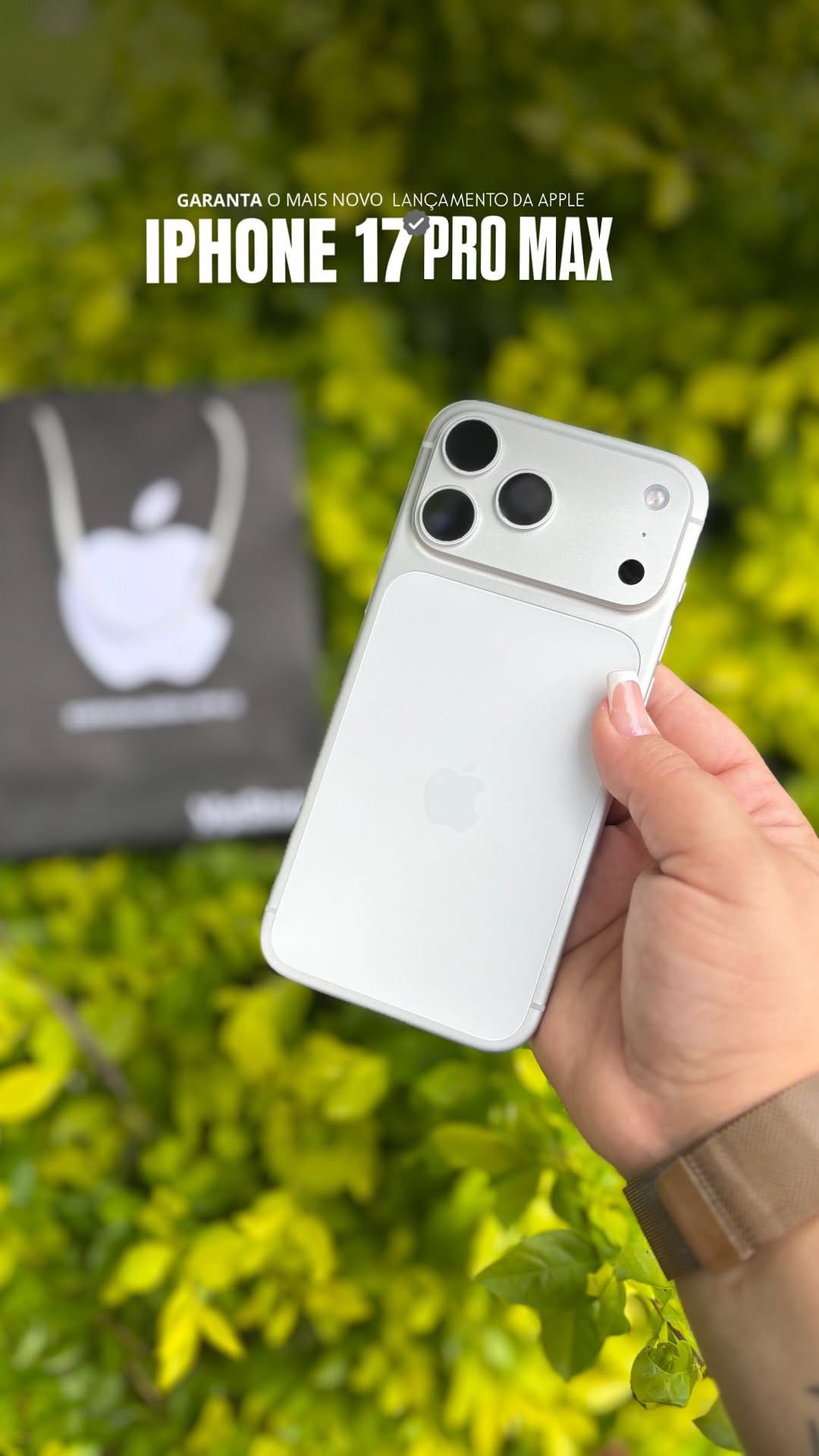 Post 1 by VipStore | Toda linha Apple | JBL on Instagram (video)